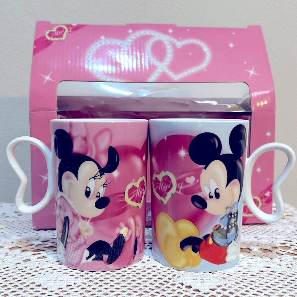 Disneyland Hong Kong Mickey❤️Minnie Mug set